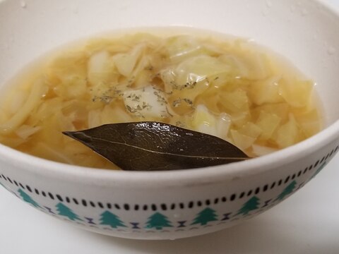マギーブイヨンのキャベツスープ
